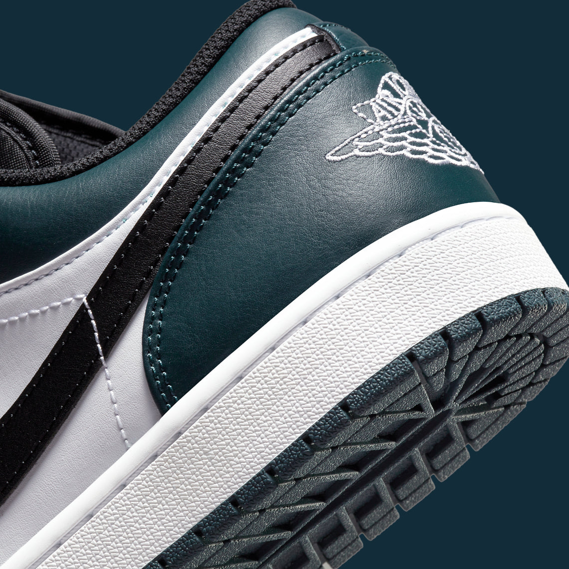 Jordan 1 Low "Dark Teal"