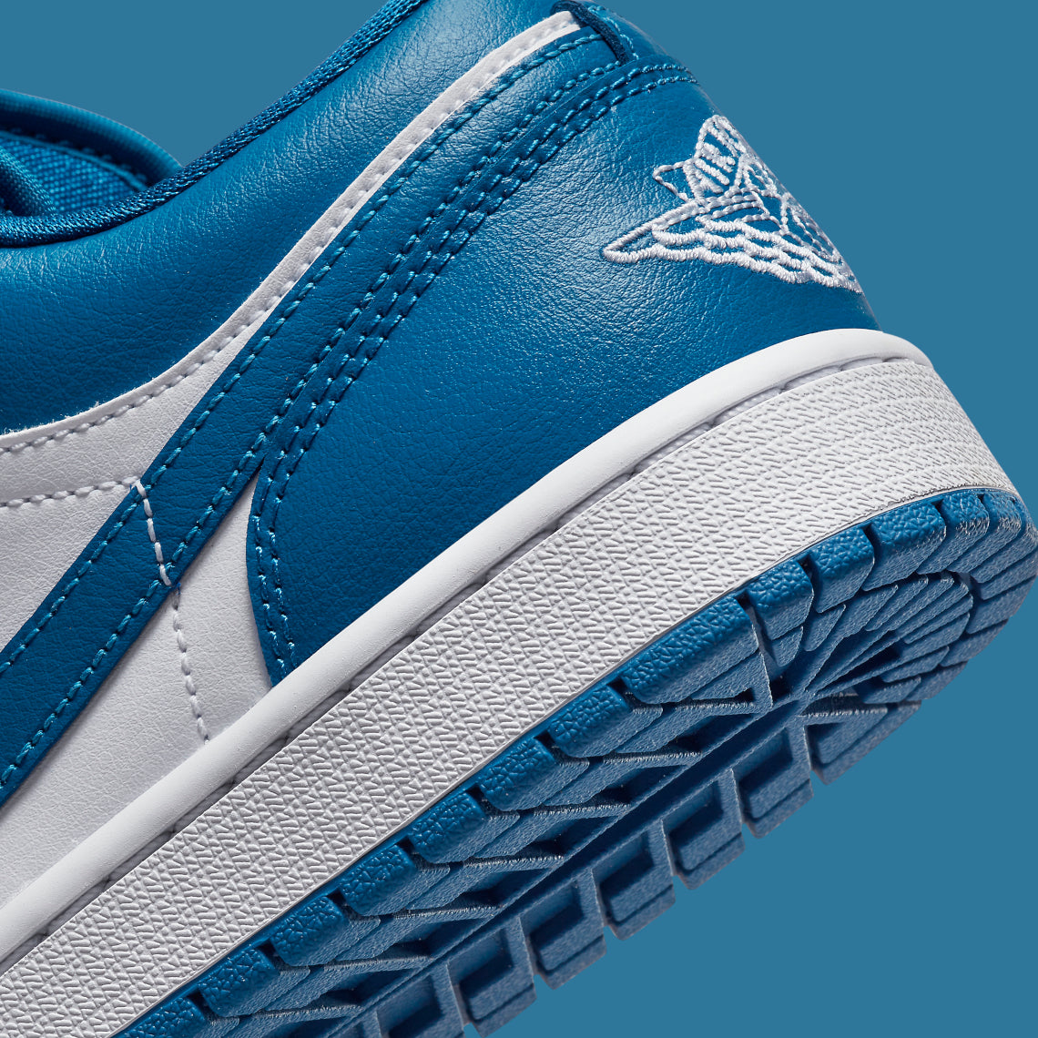 Jordan 1 Low "Marina Blue" (W)