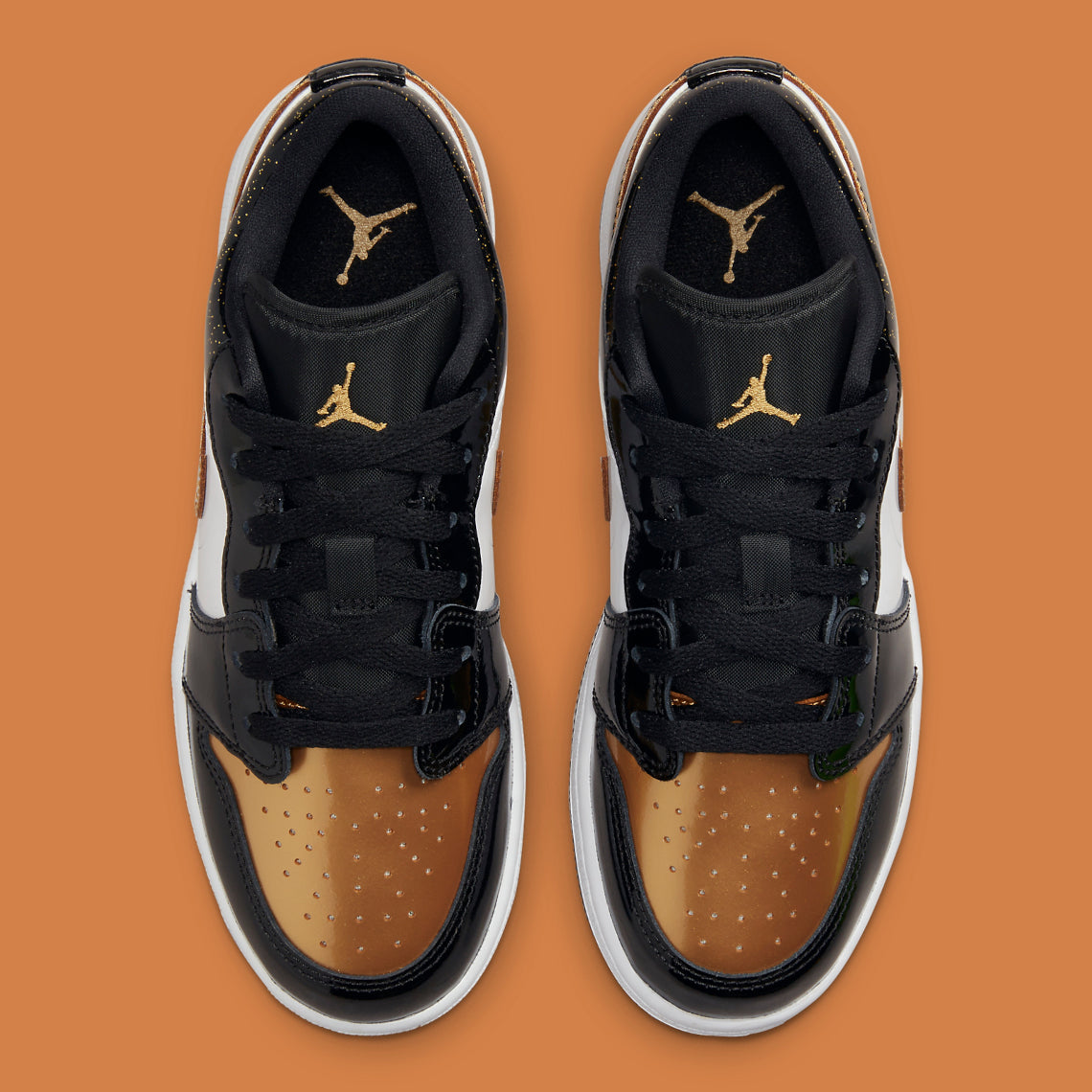 Jordan 1 Low "Metallic Gold Black"