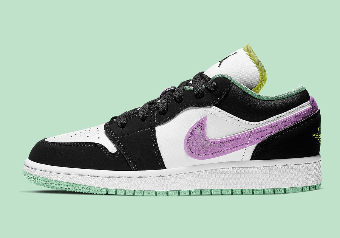 Jordan 1 Low "Black White Purple"