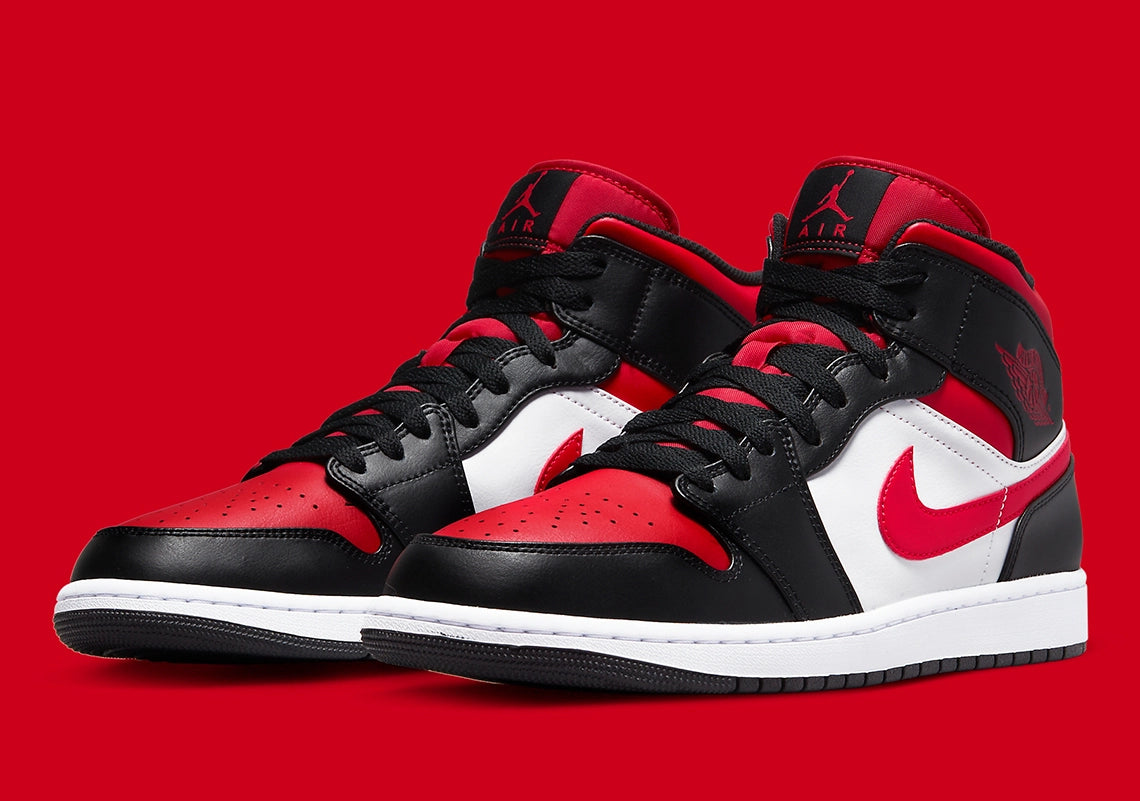 Jordan 1 Mid "White Black Red" (2022)