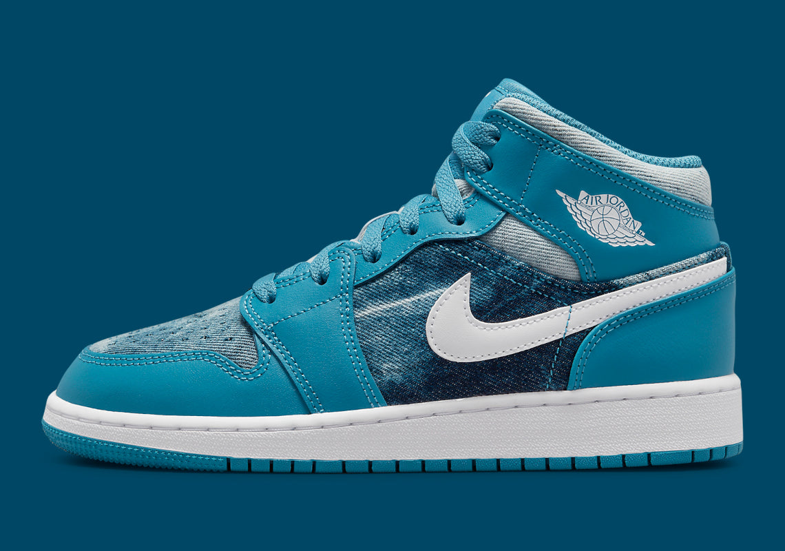 Jordan 1 Mid "Washed Denim"