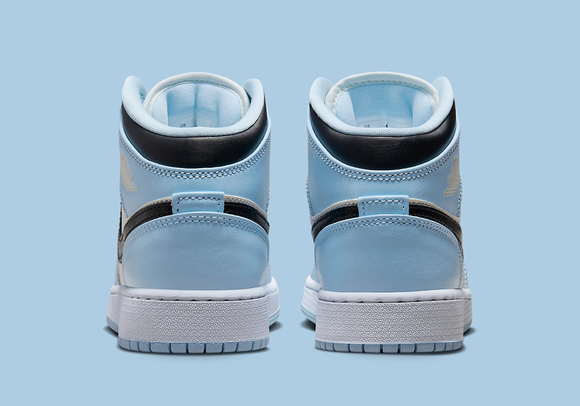 Jordan 1 Mid "Ice Blue"