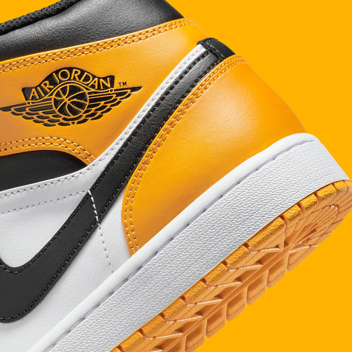 Jordan 1 Mid "Taxi"