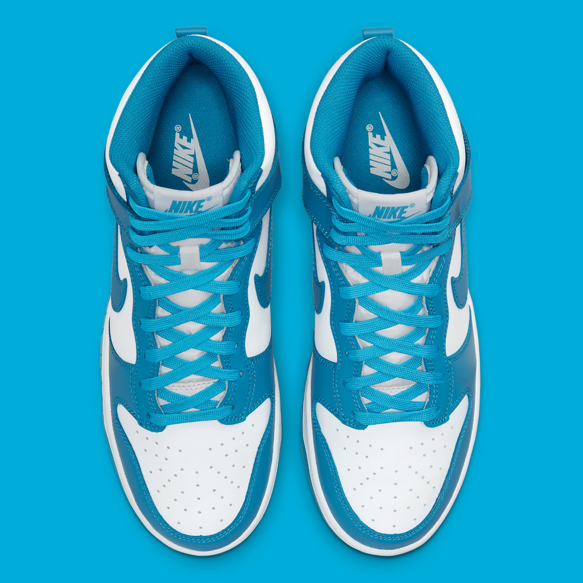 Nike Dunk High "Laser Blue"