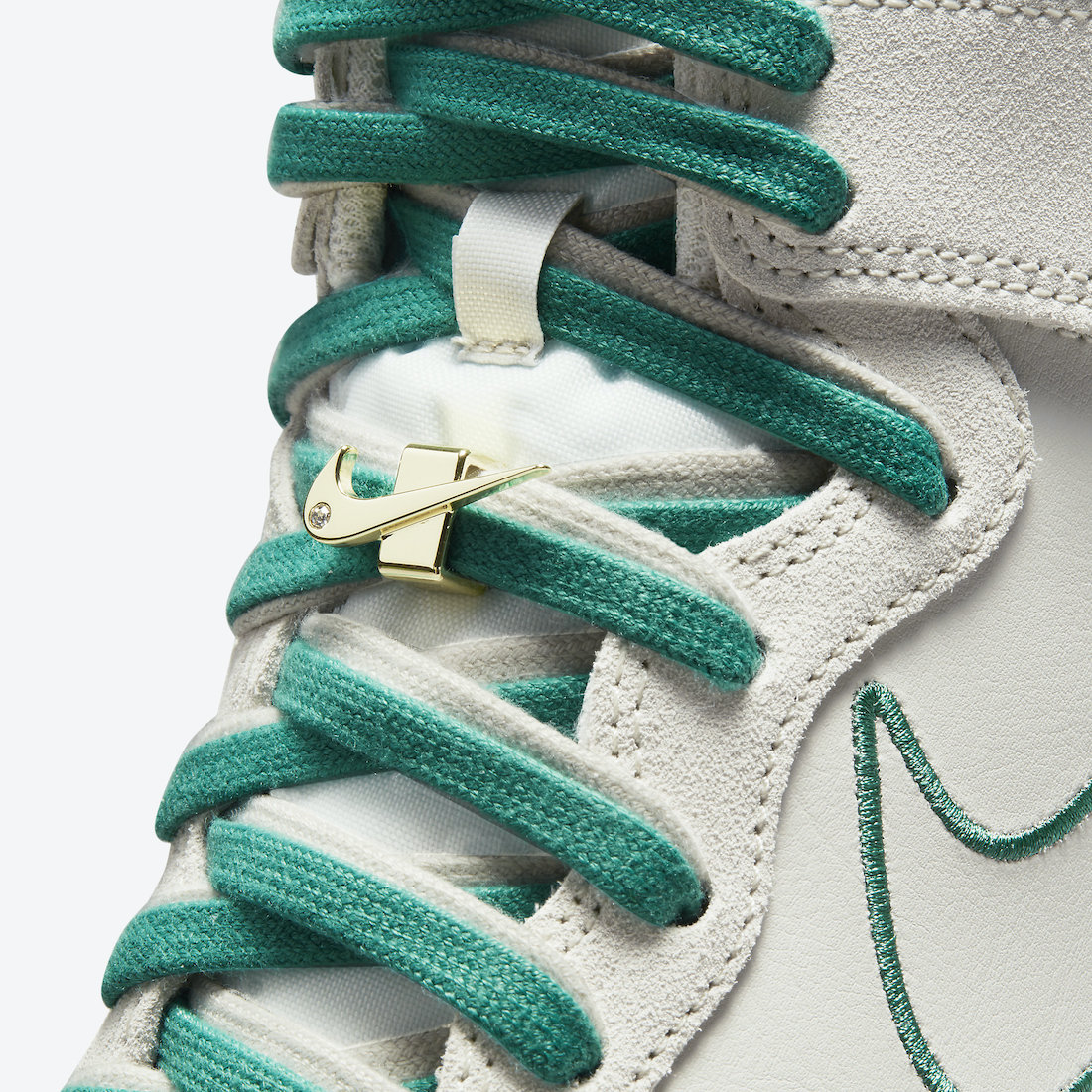 Nike Dunk High "First Use Sail"