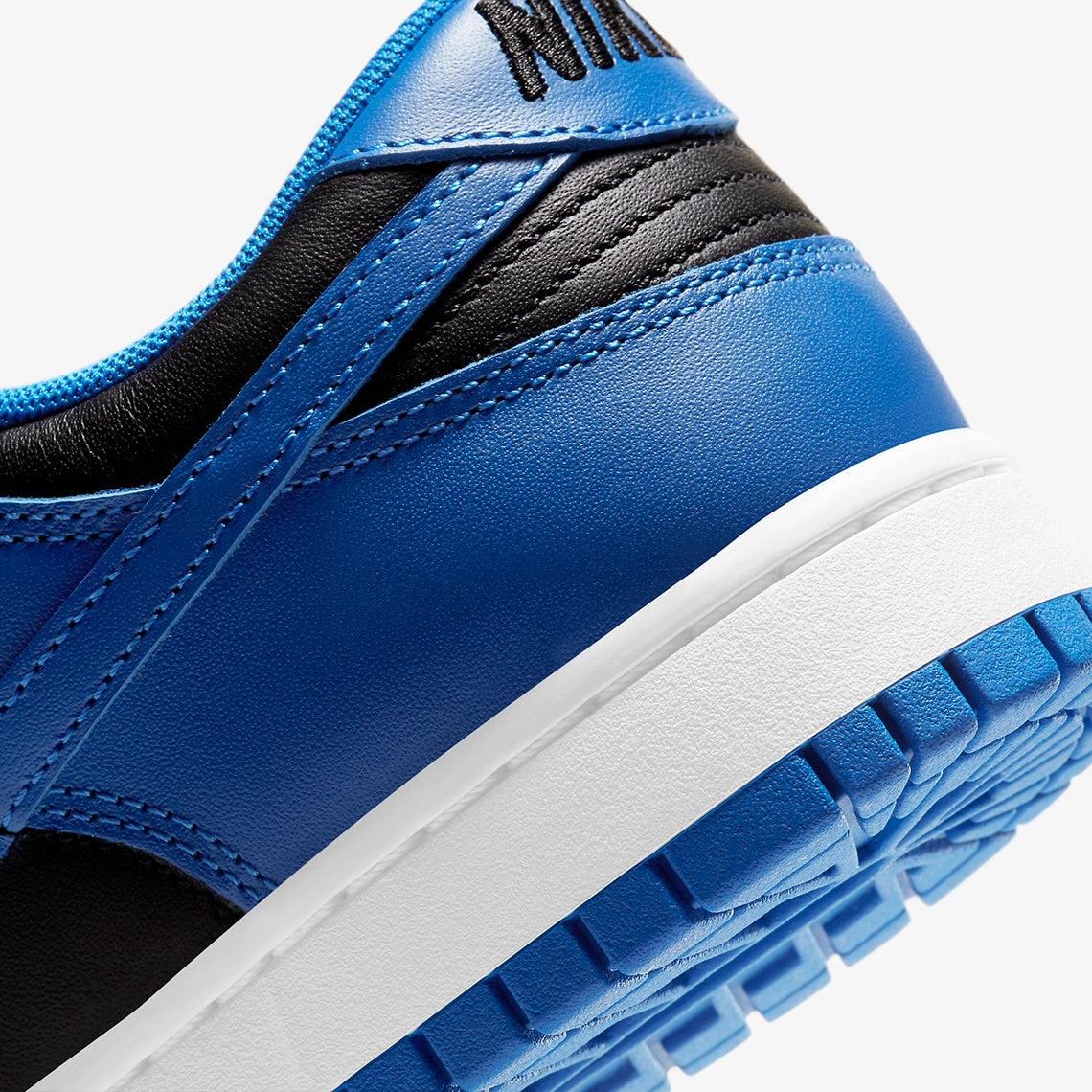 Nike Dunk Low "Hyper Cobalt"