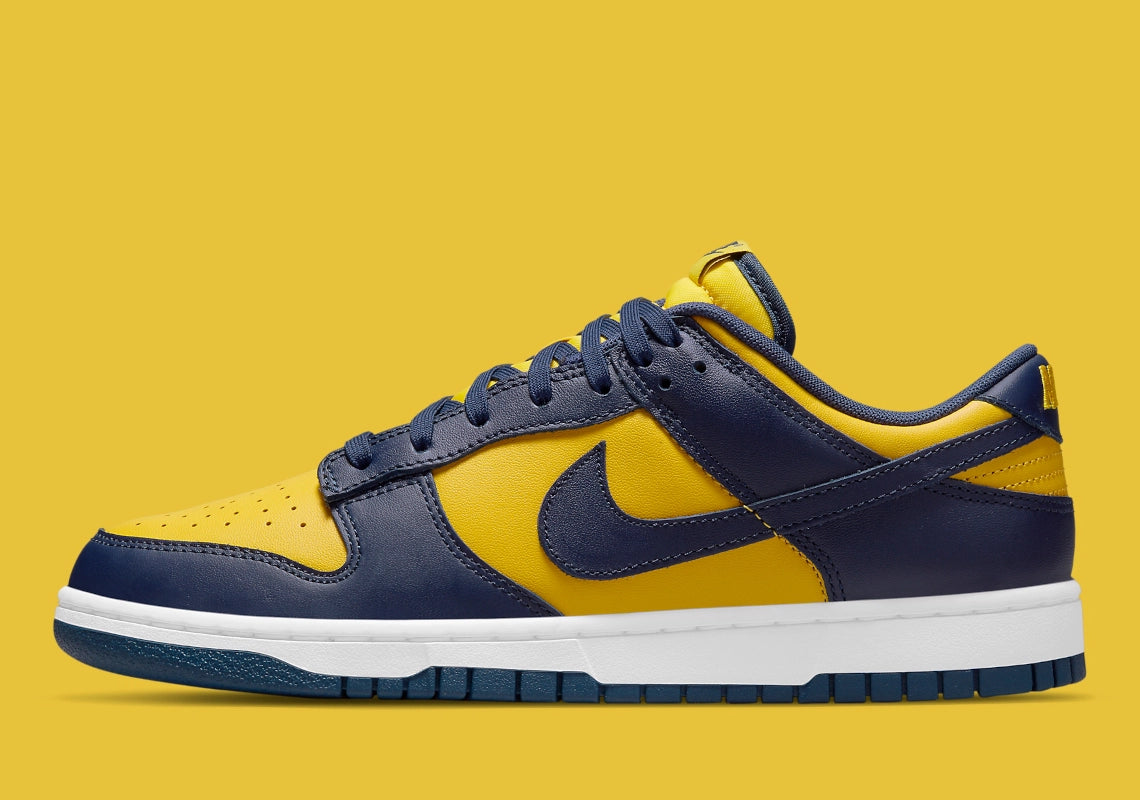 Nike Dunk Low "Michigan"