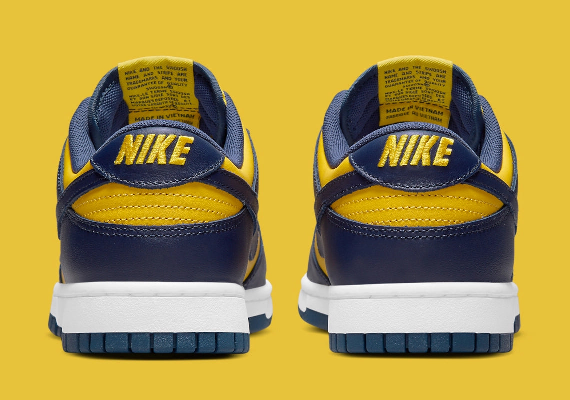 Nike Dunk Low "Michigan"