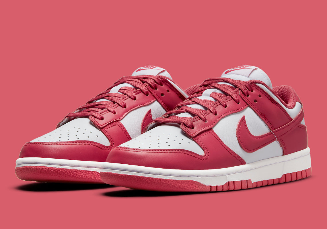 Nike Dunk Low "Archeo Pink"
