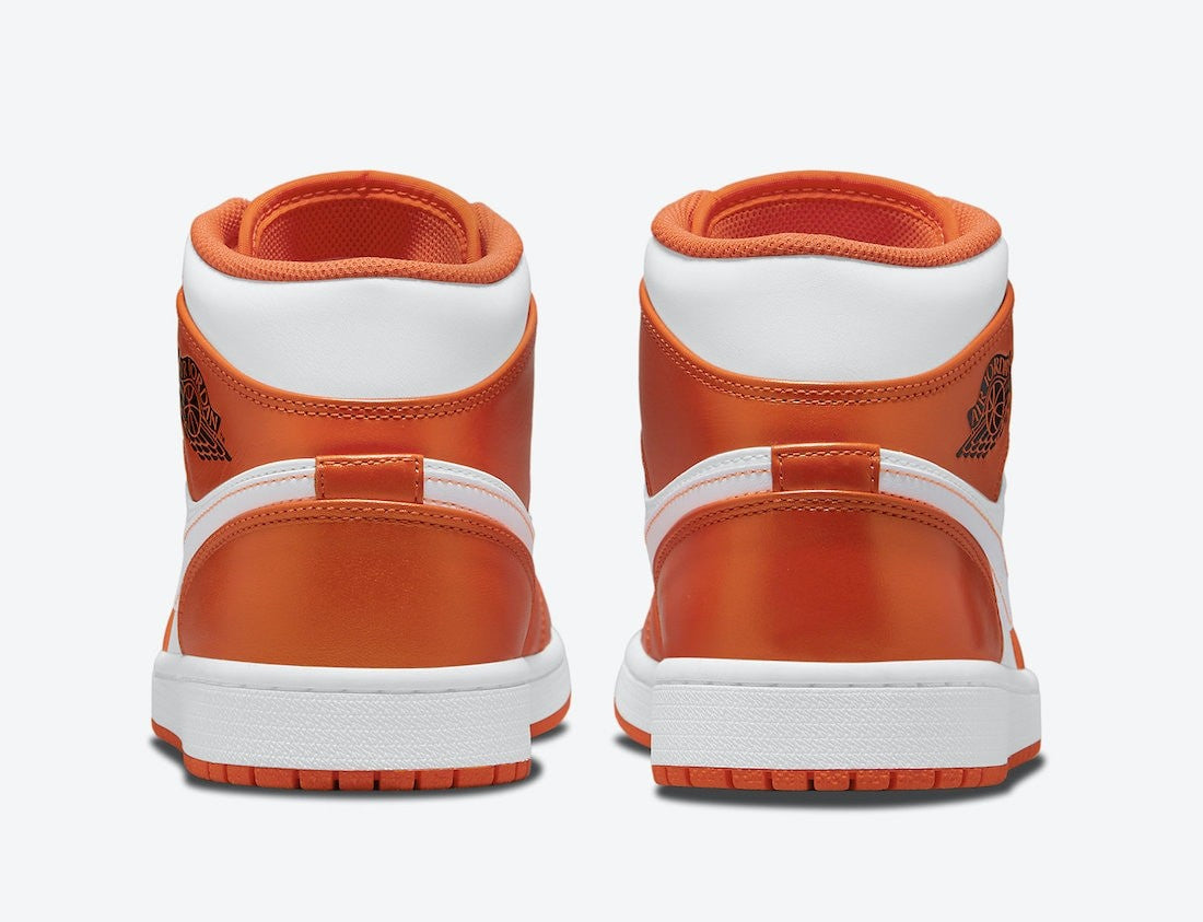 Jordan 1 Mid "metallic Orange"