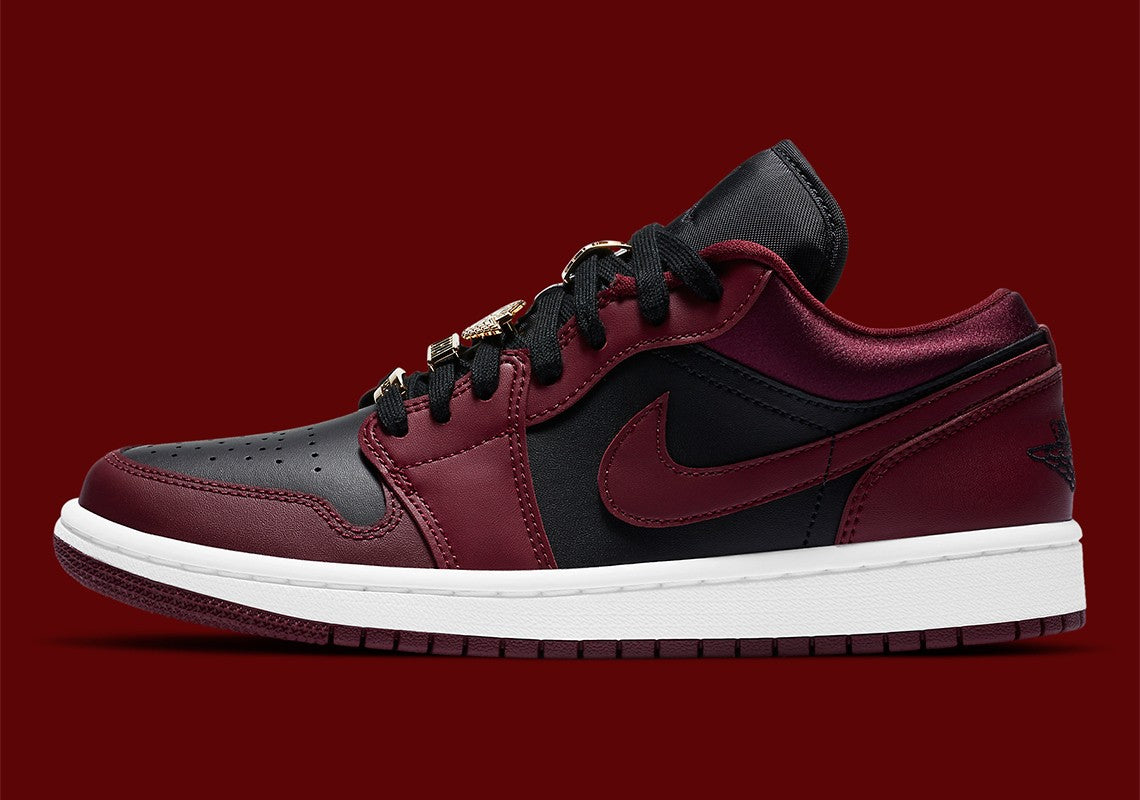 Jordan 1 Low "Dark Beetroot" (W)