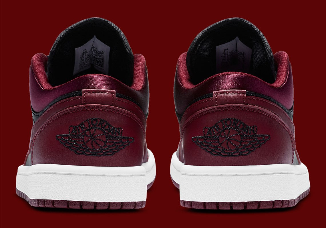 Jordan 1 Low "Dark Beetroot" (W)