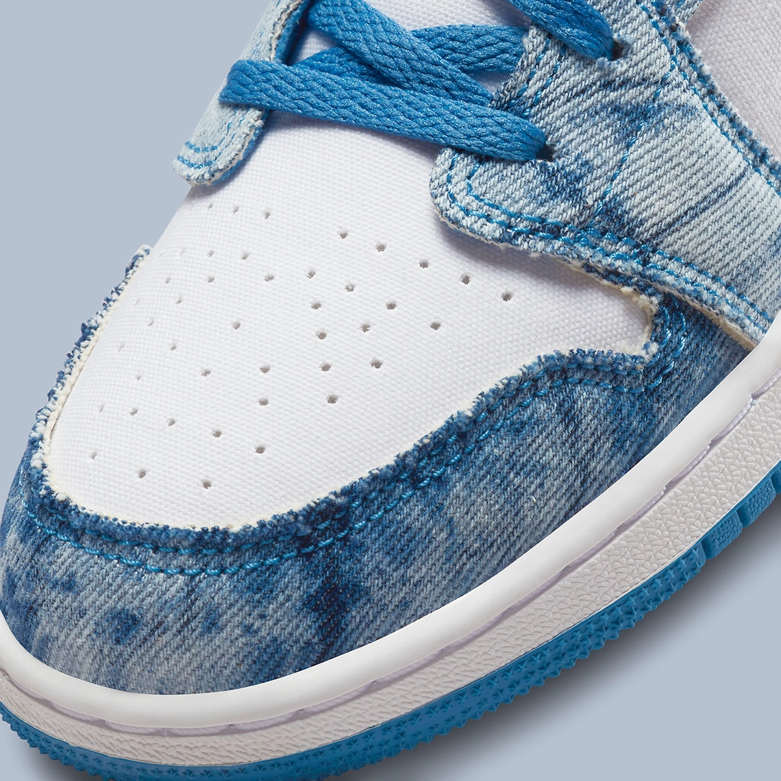 Jordan 1 Low "Washed Denim"