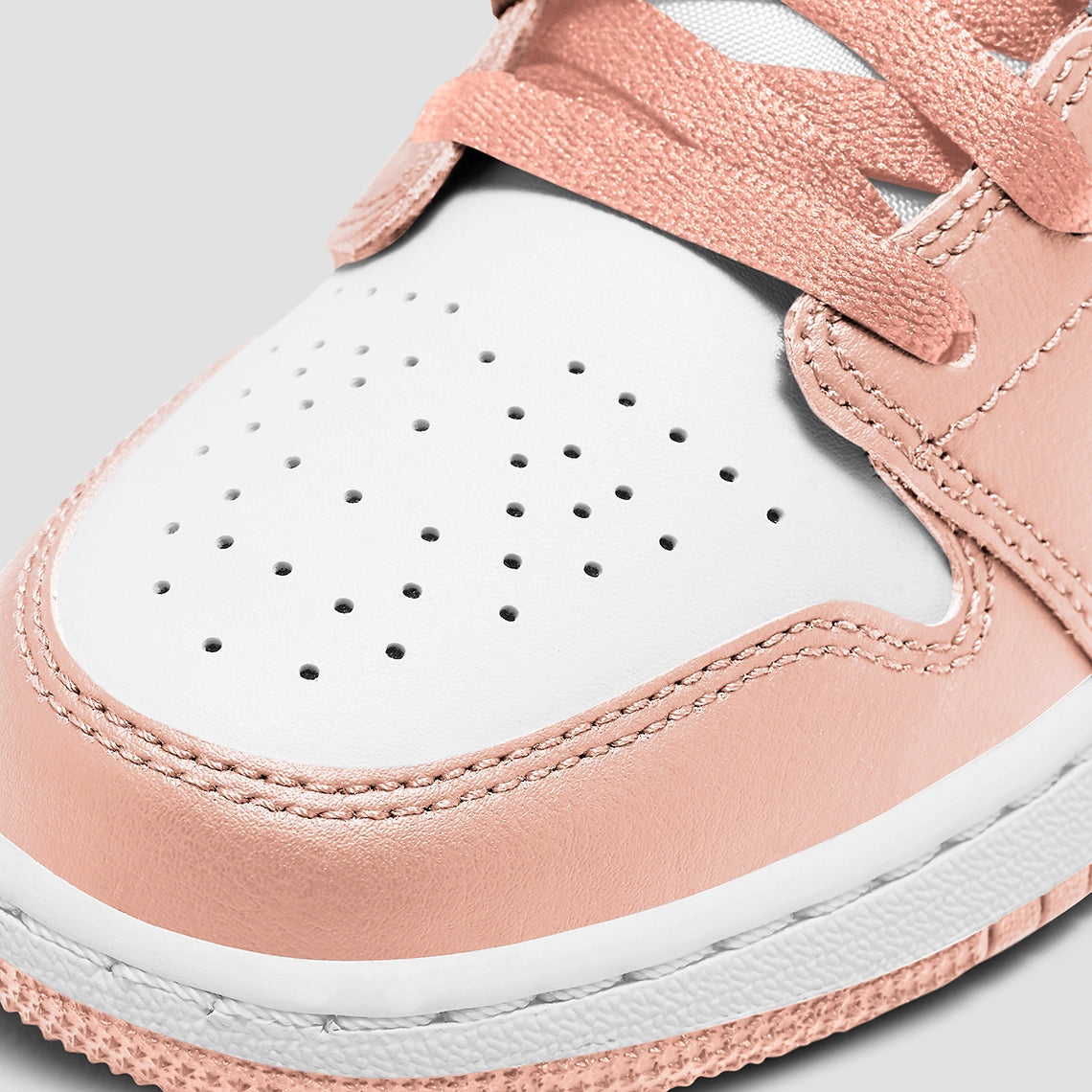 Jordan 1 Low "Light Arctic Pink"