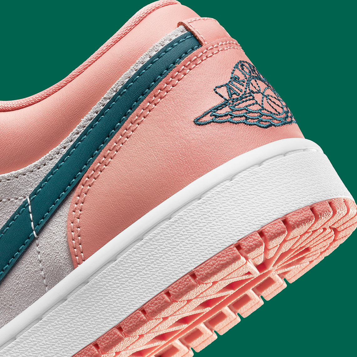 Jordan 1 Low "Light Madder Root" (W)