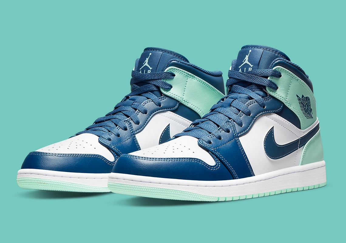 Jordan 1 Mid "Blue Mint"