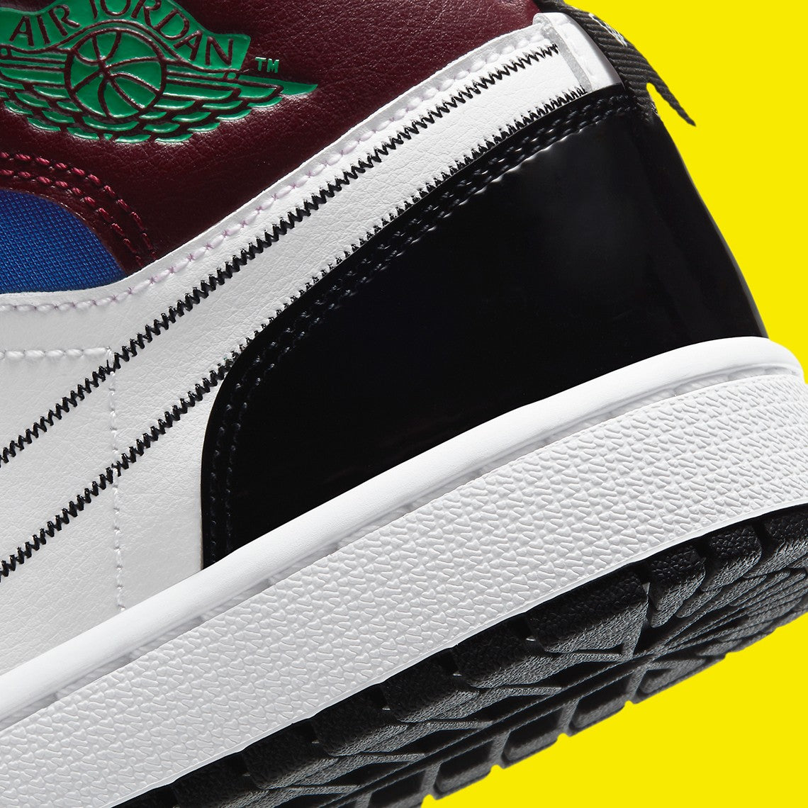 Jordan 1 Mid "Black White Multi-color" (W)