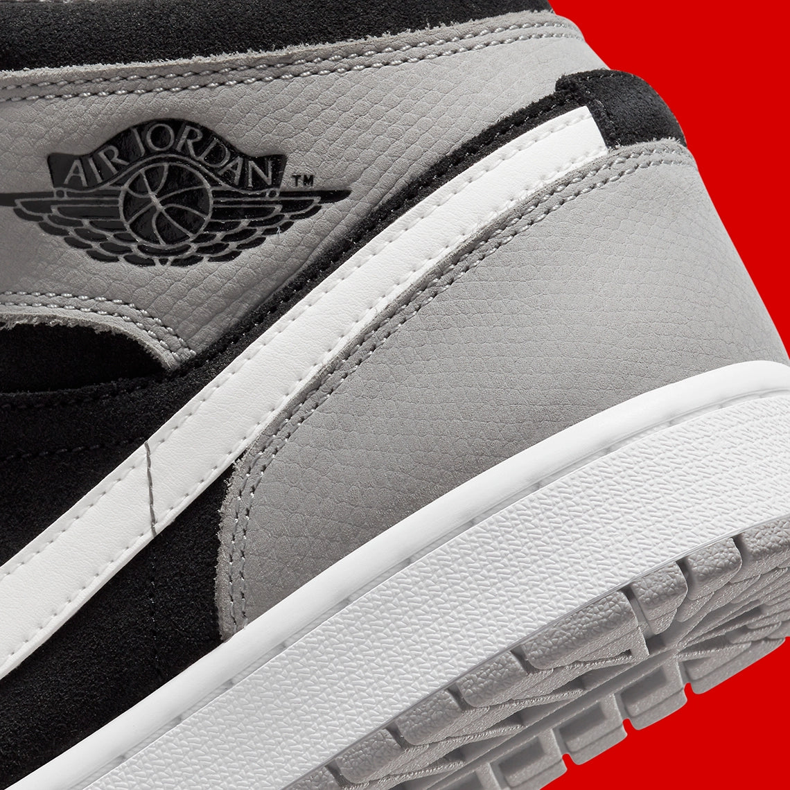Jordan 1 Mid "Elephant Print"