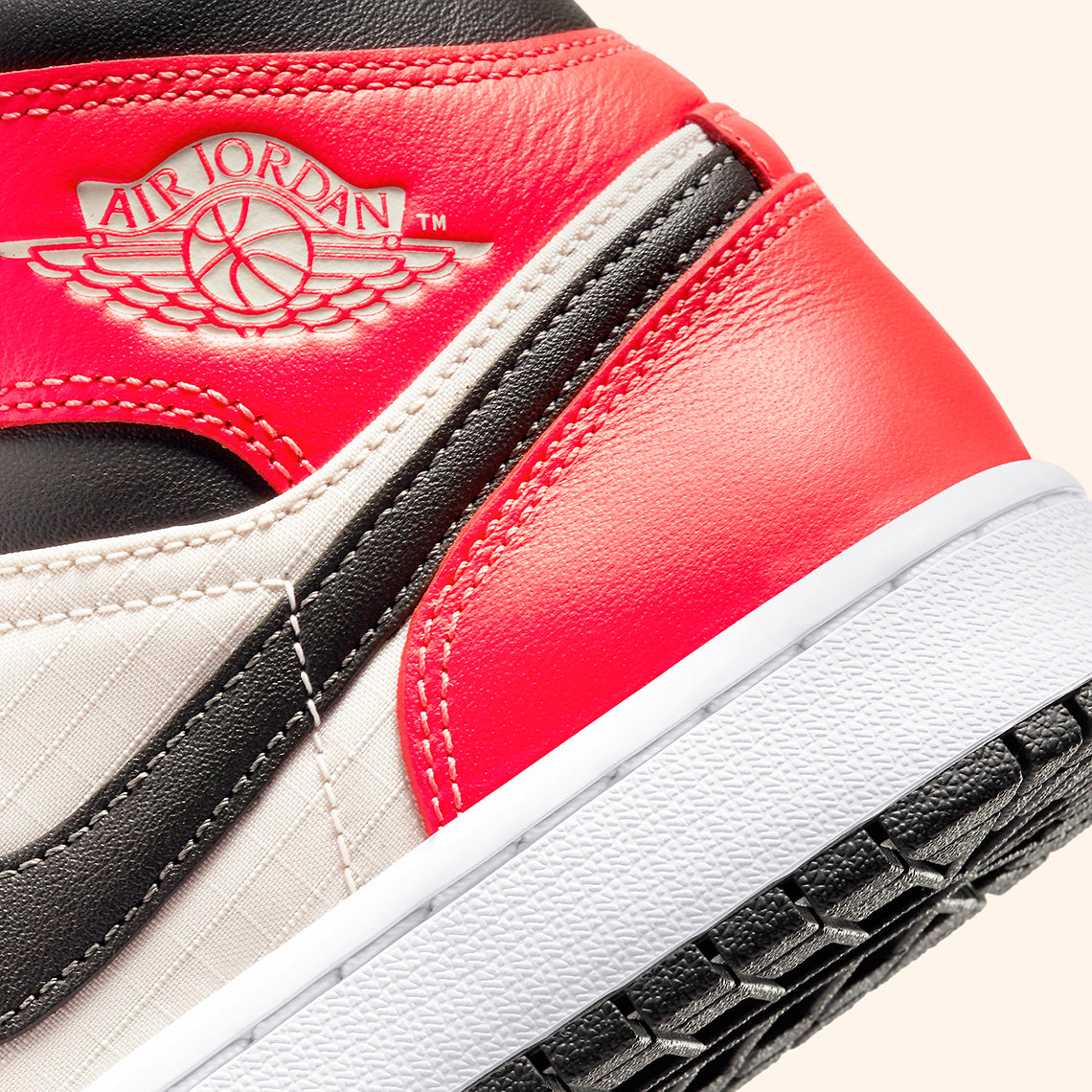 Jordan 1 Mid "Light Orewood Brown" (W)