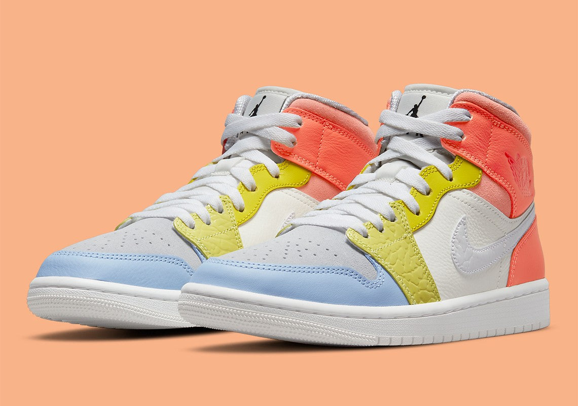Jordan 1 Mid "To My first coach" (W)