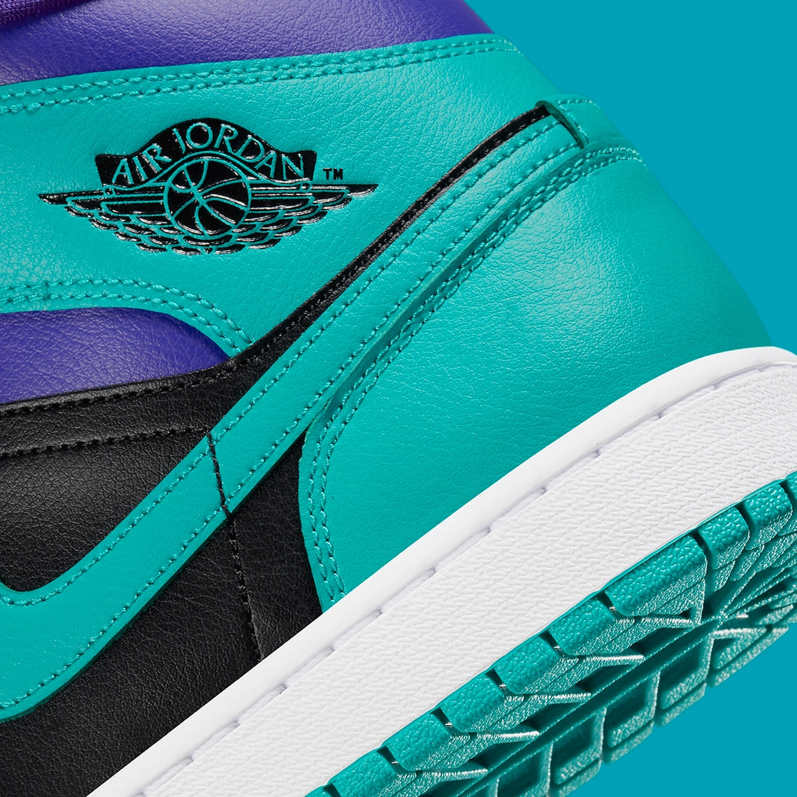 Jordan 1 Mid "Black Grape" (W)