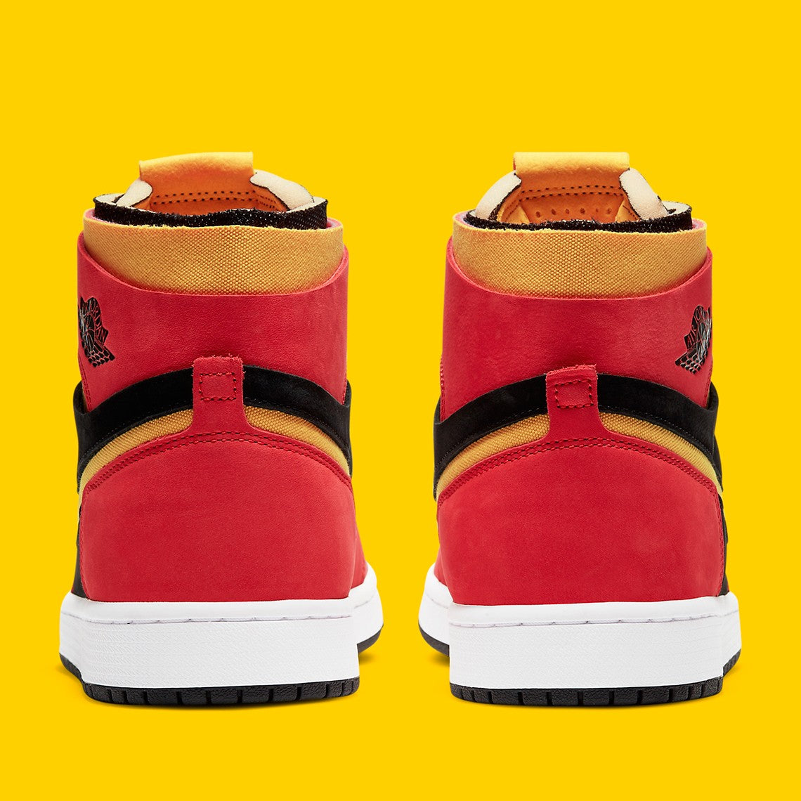Jordan 1 High Zoom CMFT "Black Chile Red"