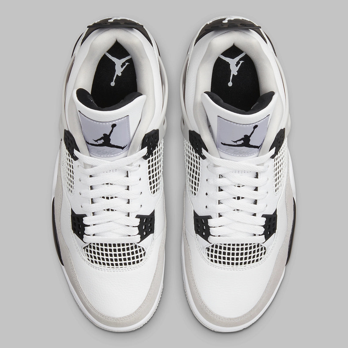 Jordan 4 Retro "Military Black"