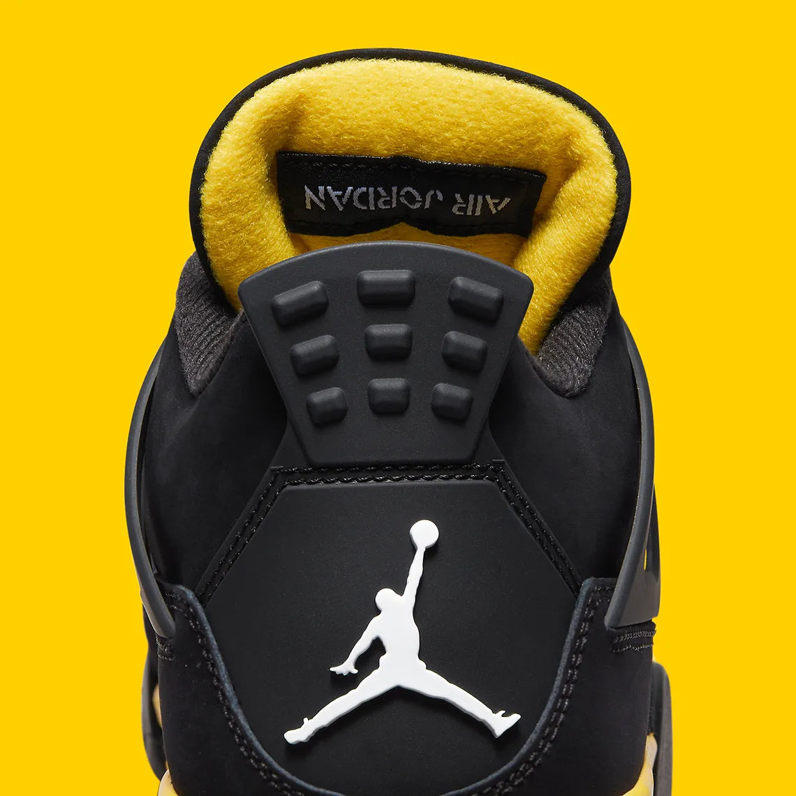 Jordan 4 "Thunder"