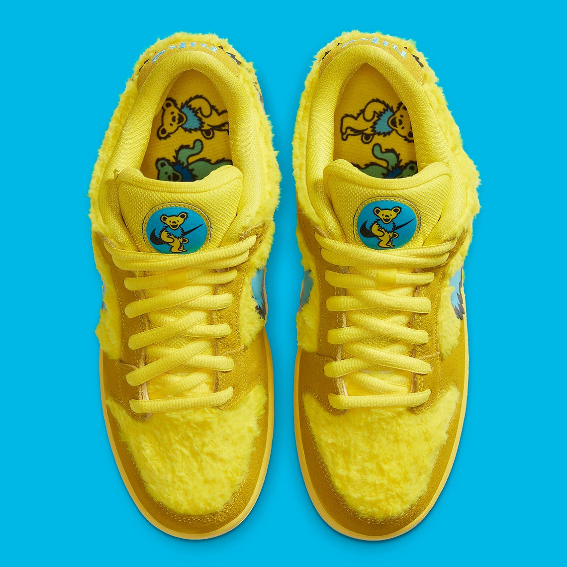 Nike SB Dunk Low "Grateful Dead"
