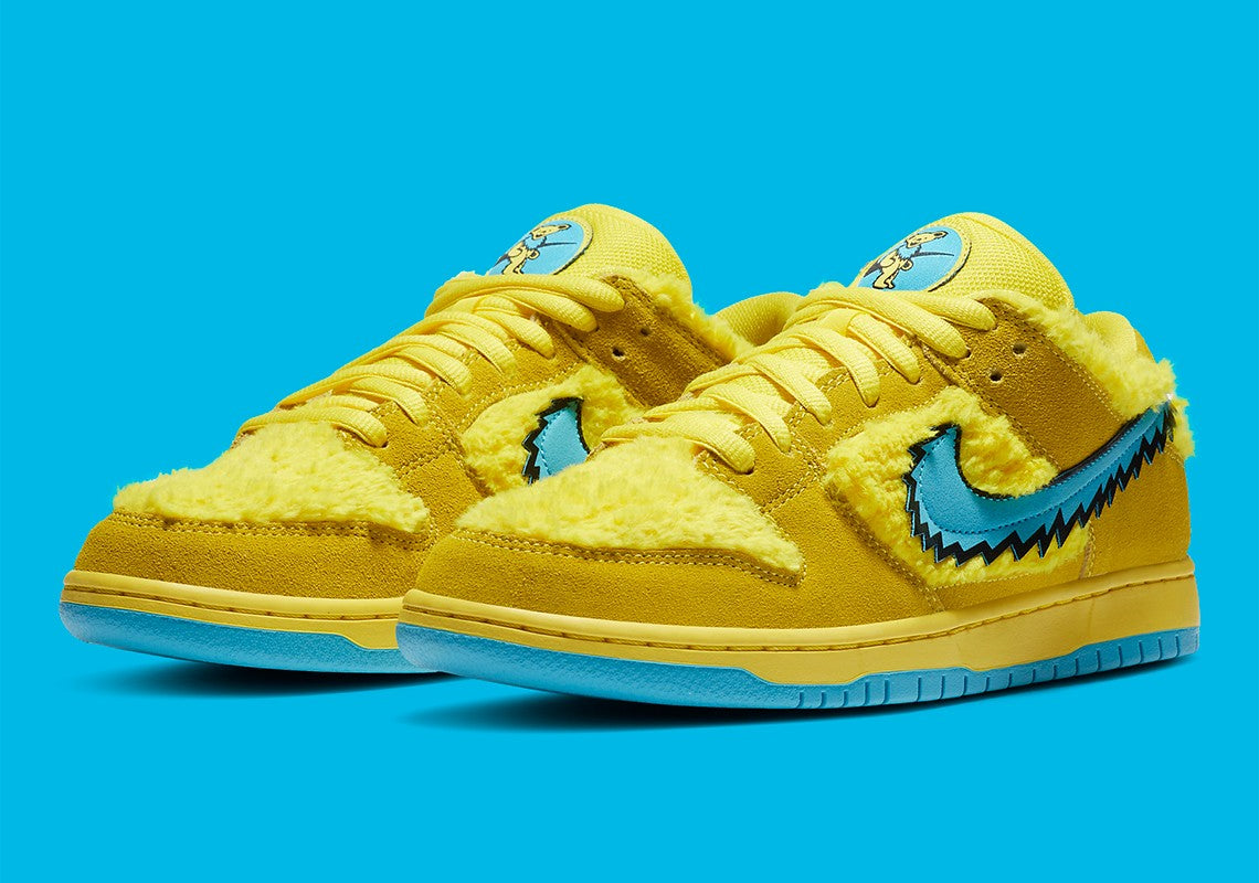 Nike SB Dunk Low "Grateful Dead"