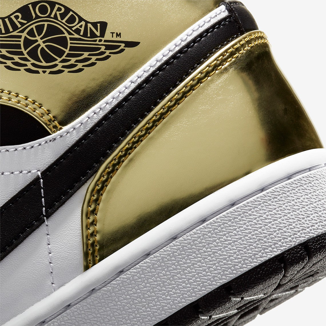 Jordan 1 Mid "Metallic Gold"