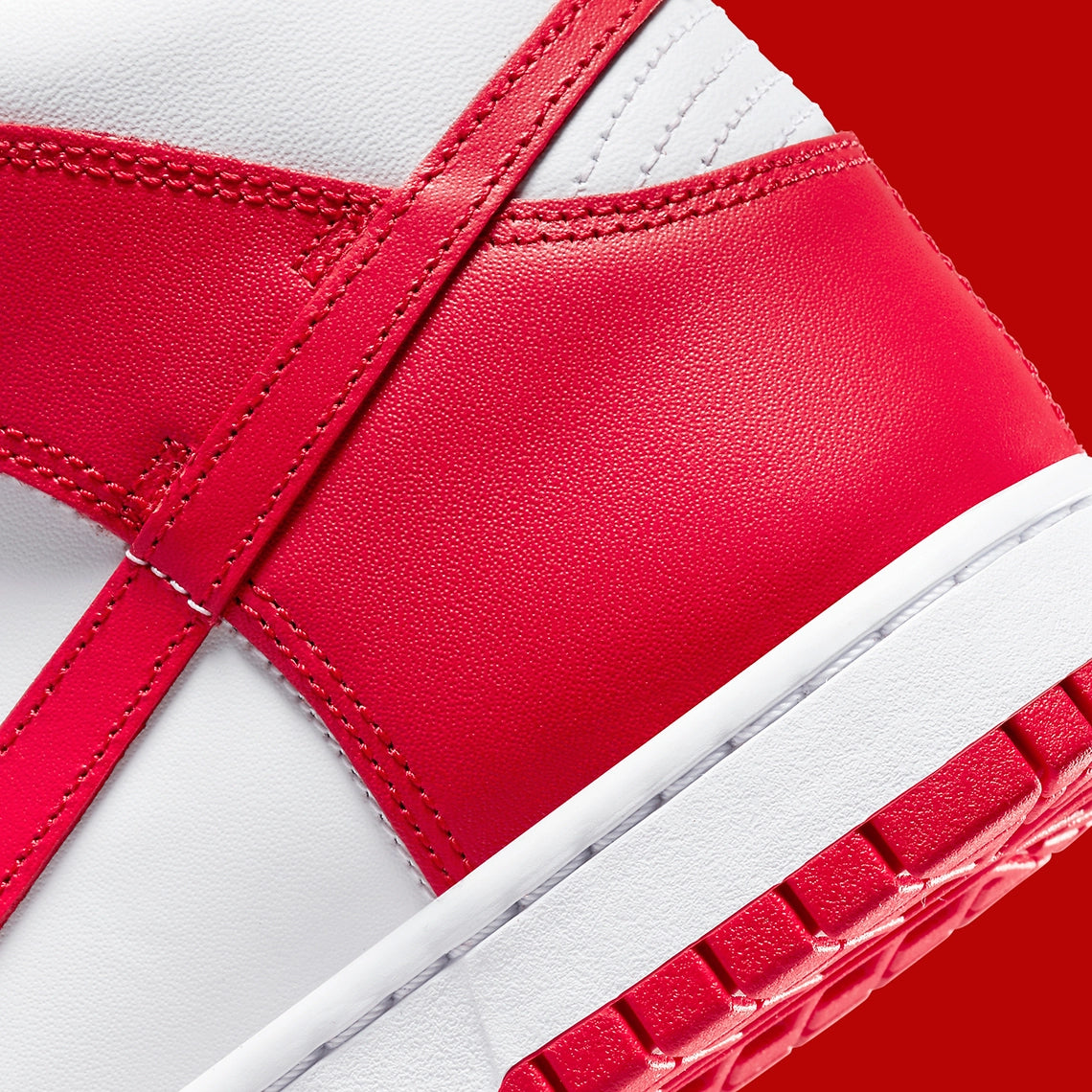 Nike Dunk High "Championship White Red"