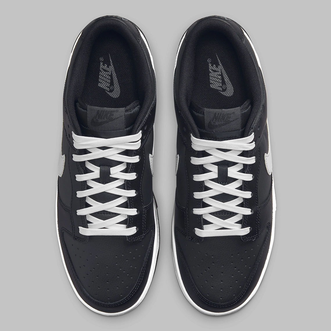 Nike Dunk Low "Black White" (2022)