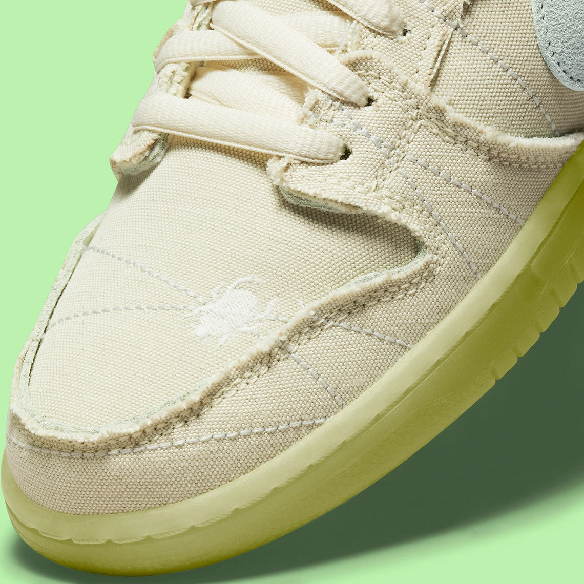 Nike SB Dunk Low "Mummy"