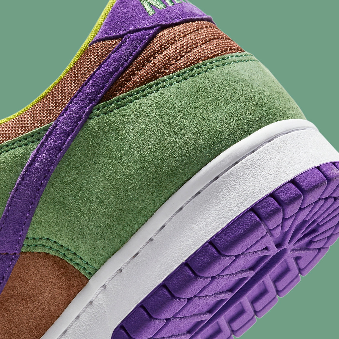 Nike Dunk Low "Venneer"