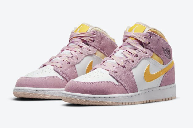 Jordan 1 Mid "Arctic Pink"