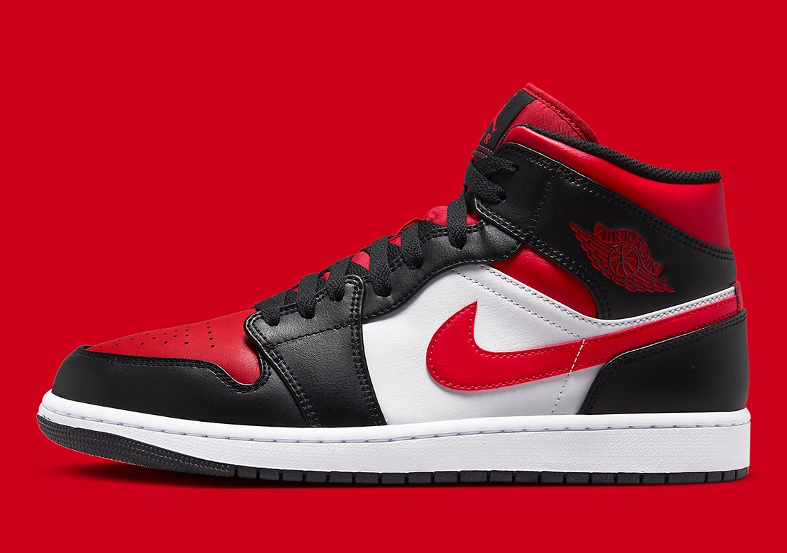 Jordan 1 Mid "White Black Red" (2022)