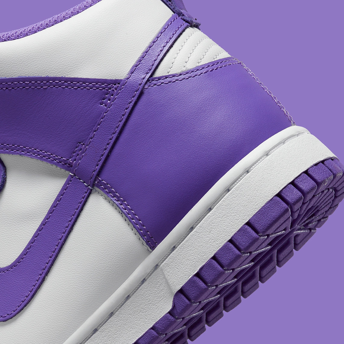 Nike Dunk High "Psychic Purple"