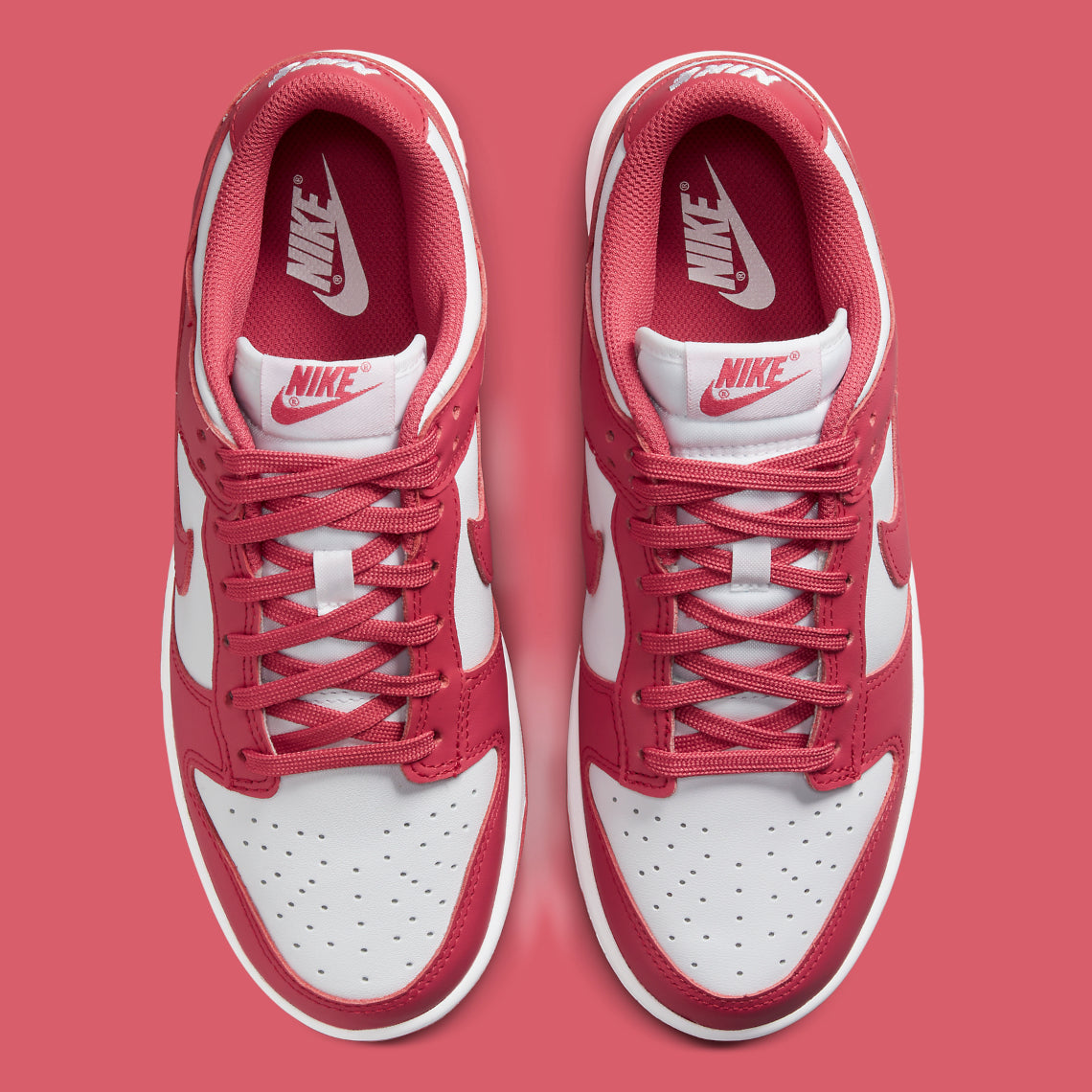 Nike Dunk Low "Archeo Pink"