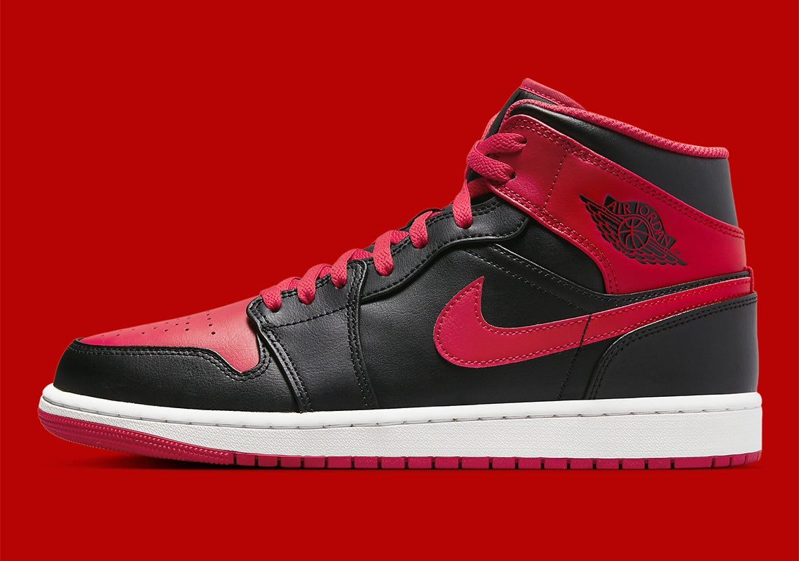 Jordan 1 Mid "Alternate Bred"