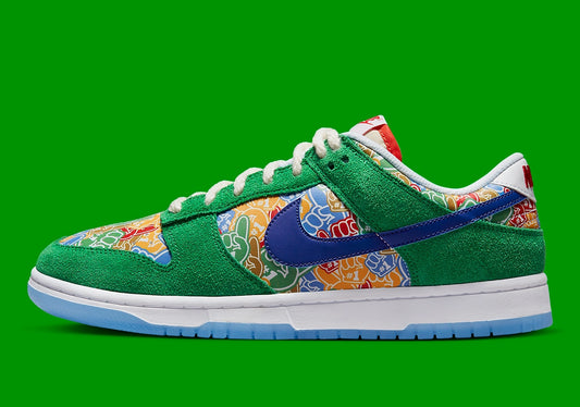 Nike Dunk Low "Foam Finger"